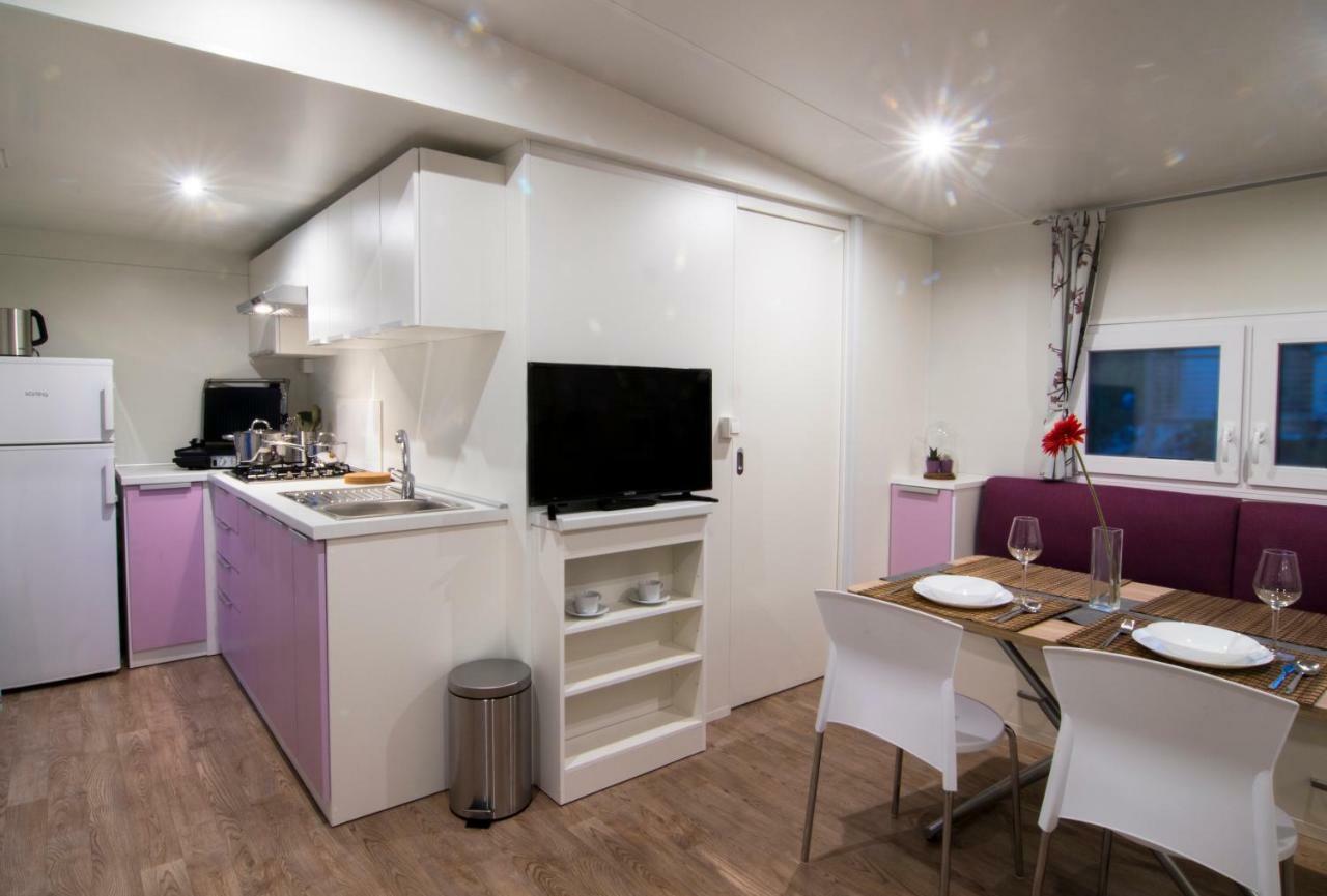 Campsite Cherry Premium Adria Mobile Homes Zelena Laguna Porec